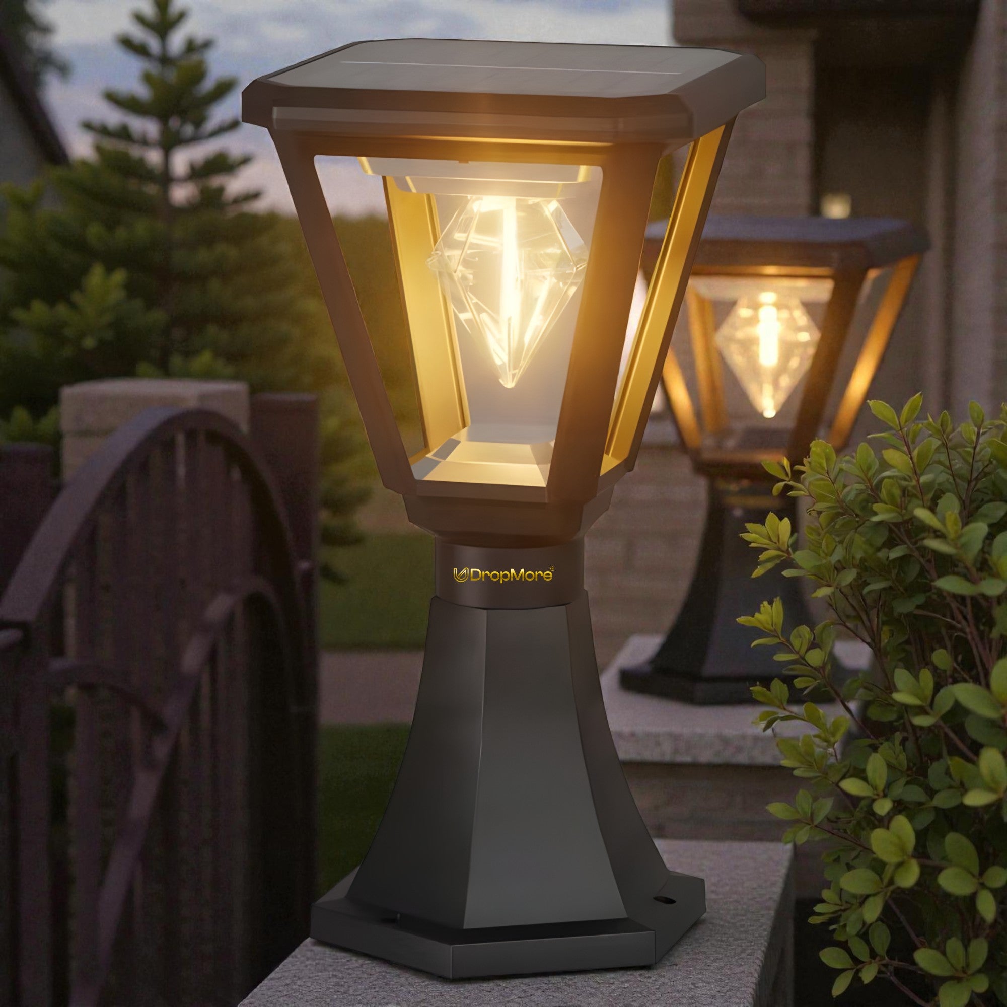 UBliss Diamond Cube Solar Powered Outdoor Gate Light | Decorative | LED Warm White | Waterproof Garden, Fence & Pillar Lamp